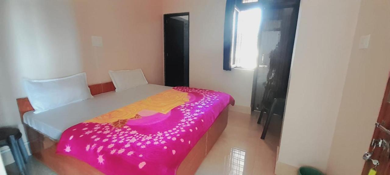 Monika Home Stay Risikés Kültér fotó